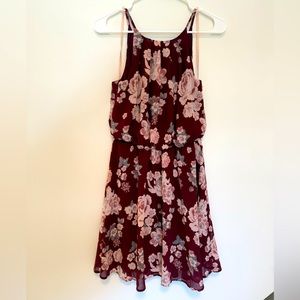 *NWT* Francesca’s Burgendy floral dress, sleeveless, High neckline